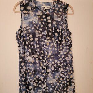 Cabi Avery Tunic #416  Size Small